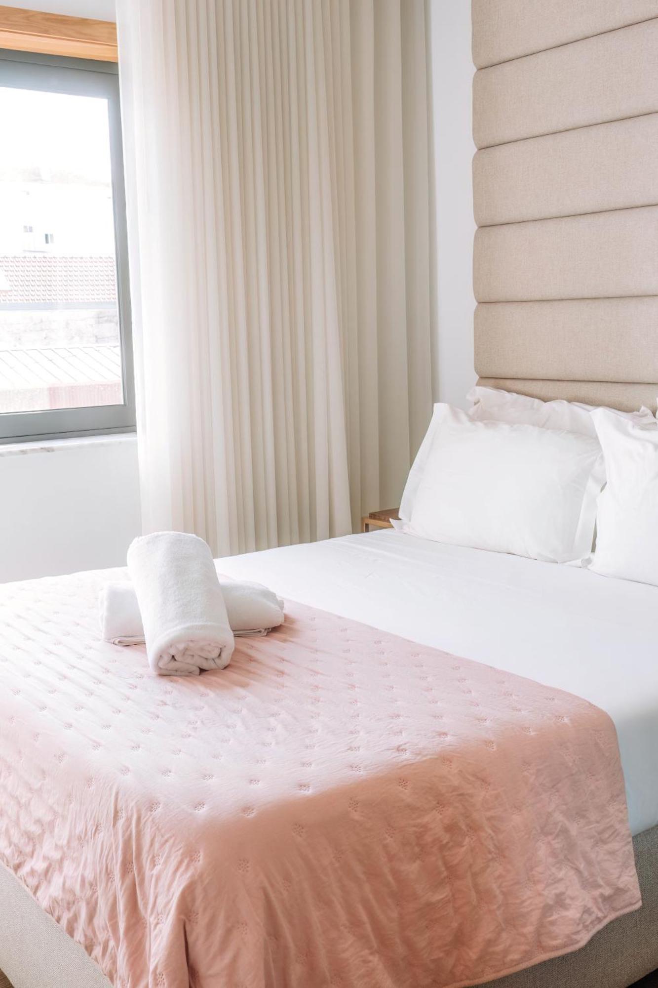 Alma Invicta Alegria Apartment ปอร์โต ภายนอก รูปภาพ