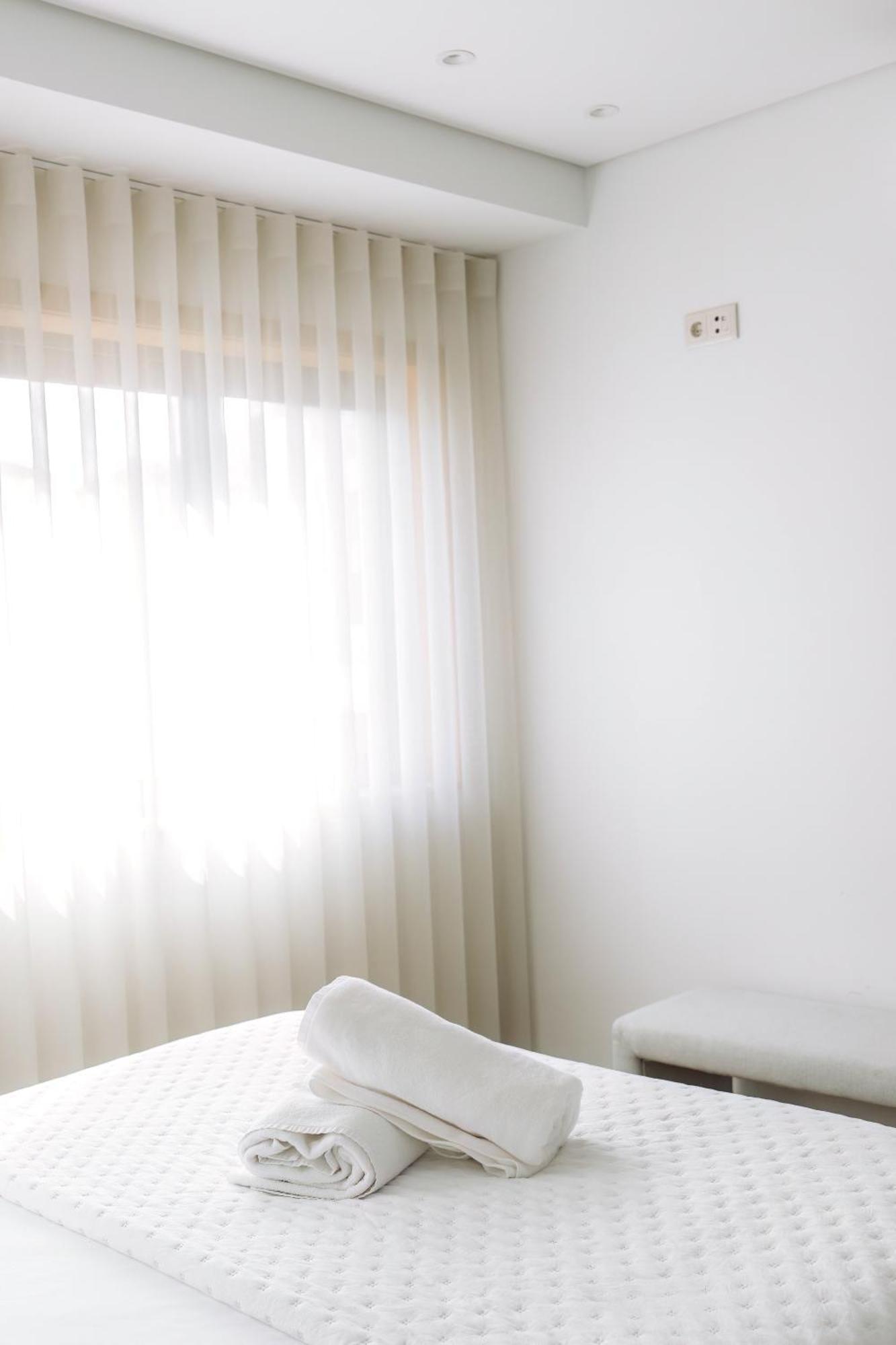 Alma Invicta Alegria Apartment ปอร์โต ภายนอก รูปภาพ